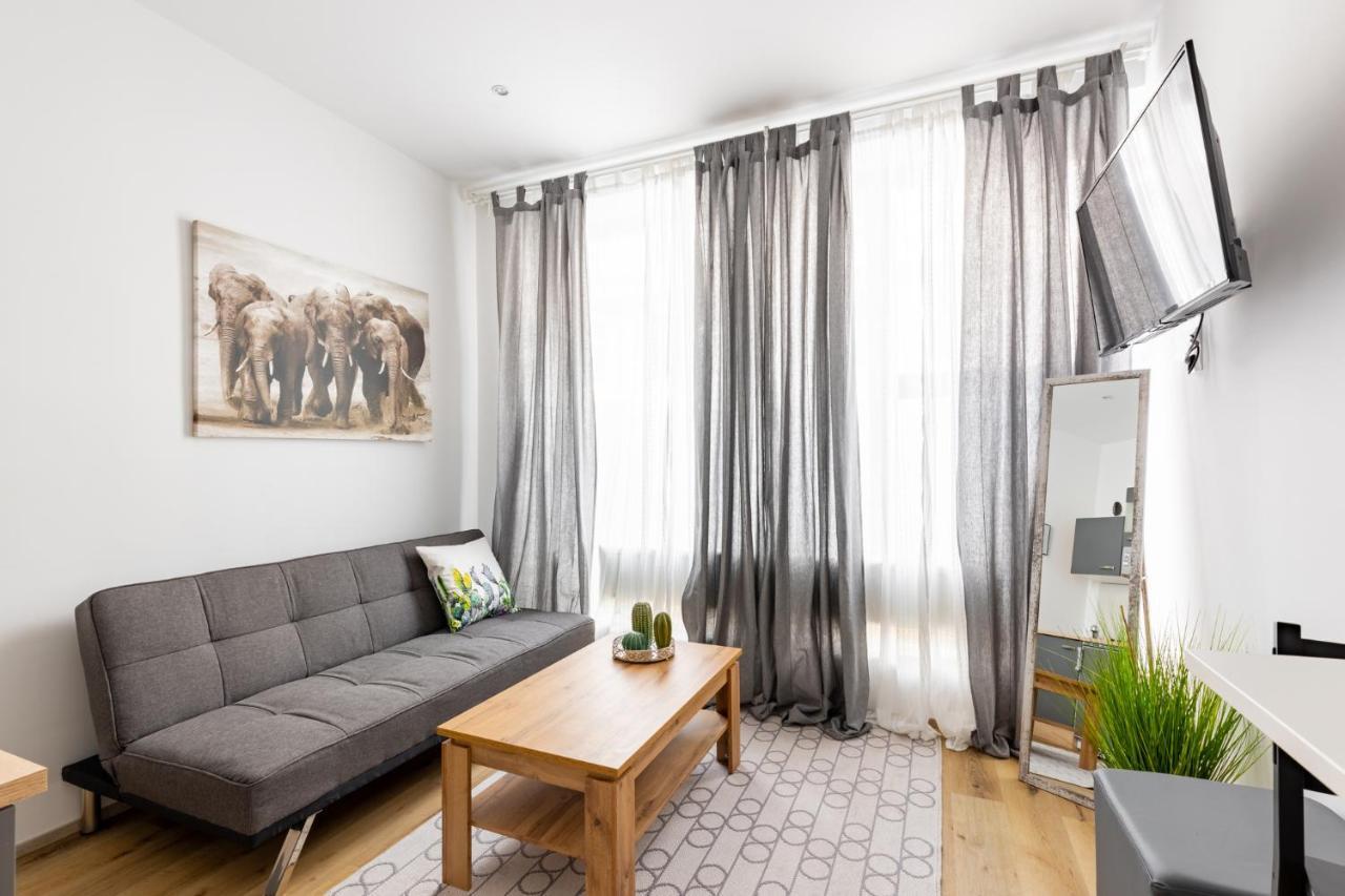 Budget Rooms West With Shared Kitchen Vienna Exterior photo